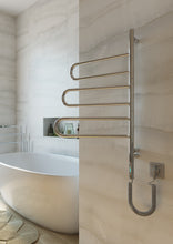 Załaduj obraz do przeglądarki galerii, Fluger 3 Chrom
фото 1