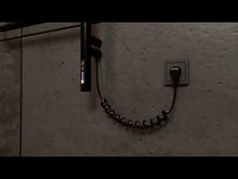 Załaduj i odtwórz wideo w przeglądarce galerii, Fluger 2 Black
фото 13