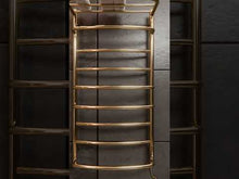 Załaduj i odtwórz wideo w przeglądarce galerii, Kaskada z półką 9 Gold
фото 9